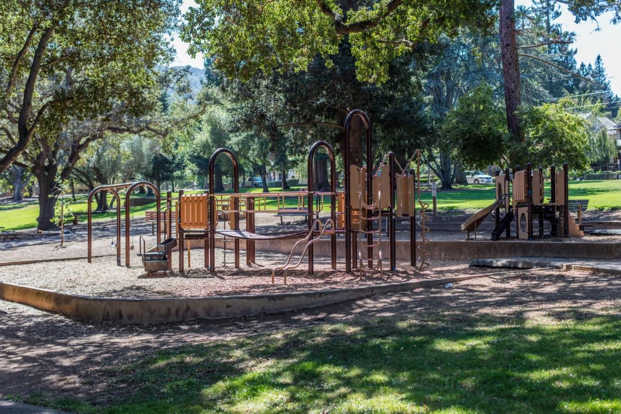 Backyard, Exterior, Playground