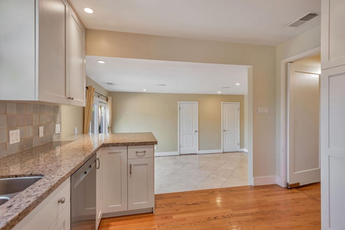 Interior, Kitchen, Recessed Lighting, Wood Texture Flooring