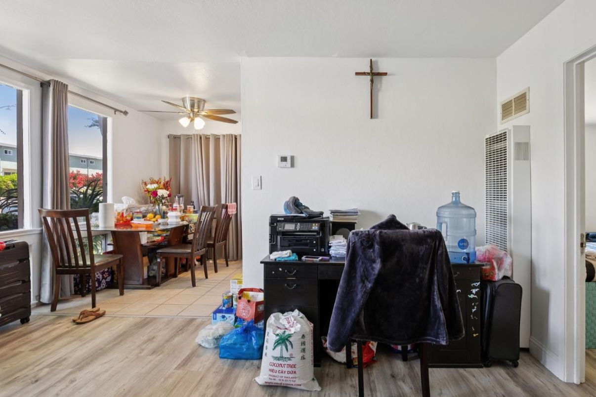 Dining room, Interior, Wood Texture Flooring