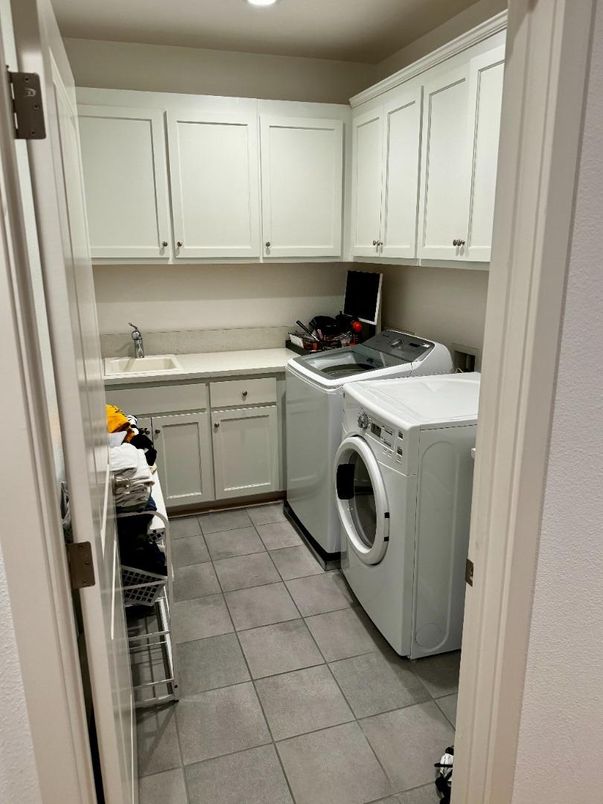 Interior, Washer