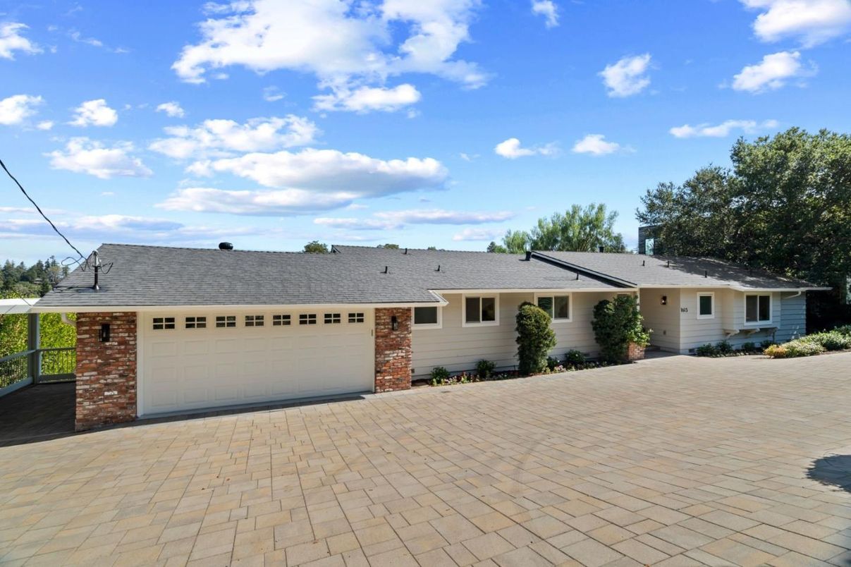 Attached, Exterior, Facade, Brick Facade, Ranch