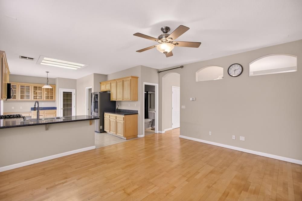 Interior, Kitchen, Pendant Lights, Wood Texture Flooring