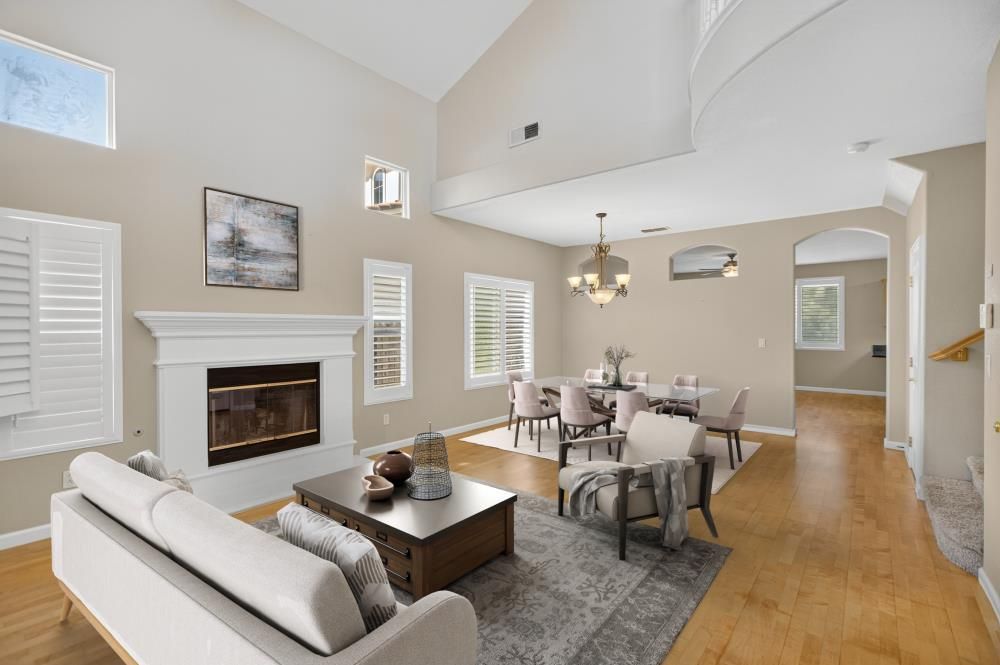 Chandelier, Dining room, Fireplace, Interior, Living room, Wood Texture Flooring