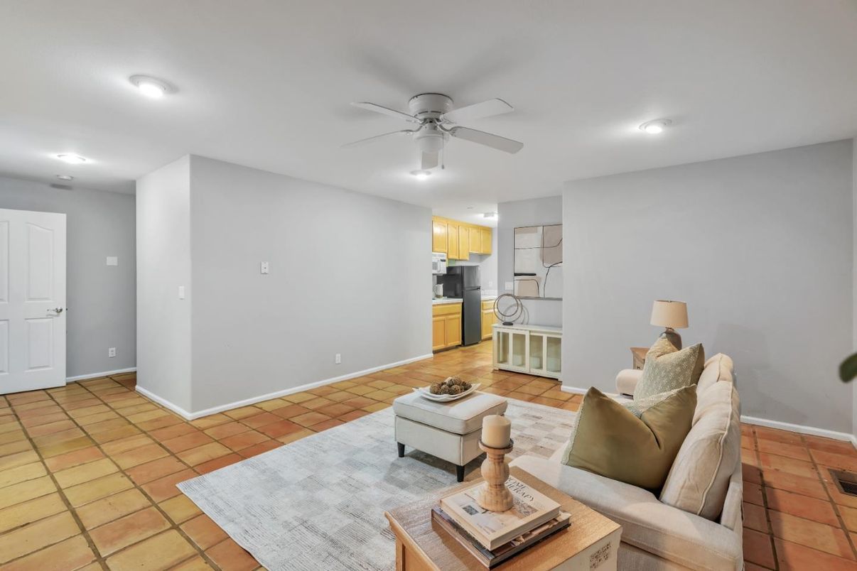 Interior, Kitchen, Living room, Recessed Lighting