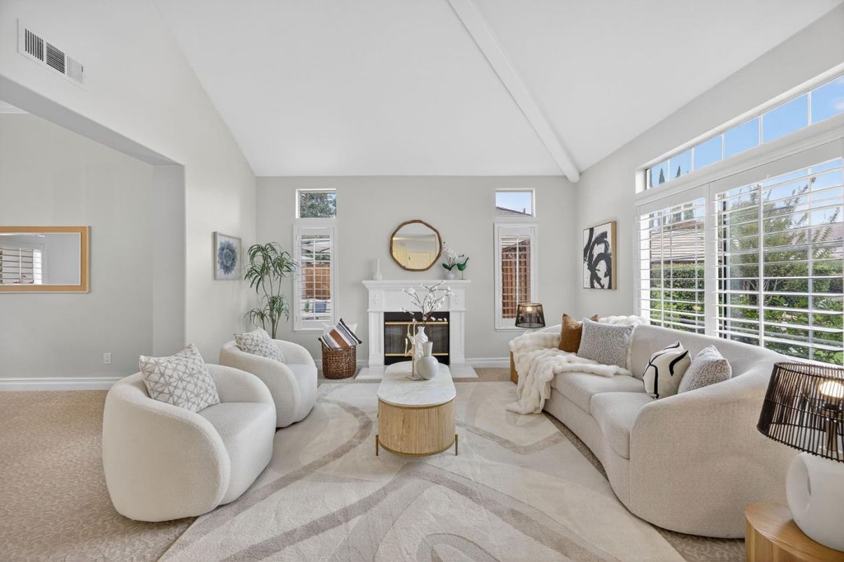 Fireplace, Interior, Living room