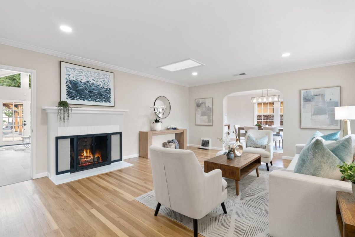Dining room, Fireplace, Interior, Living room, Pendant Lights, Recessed Lighting, Wood Texture Flooring