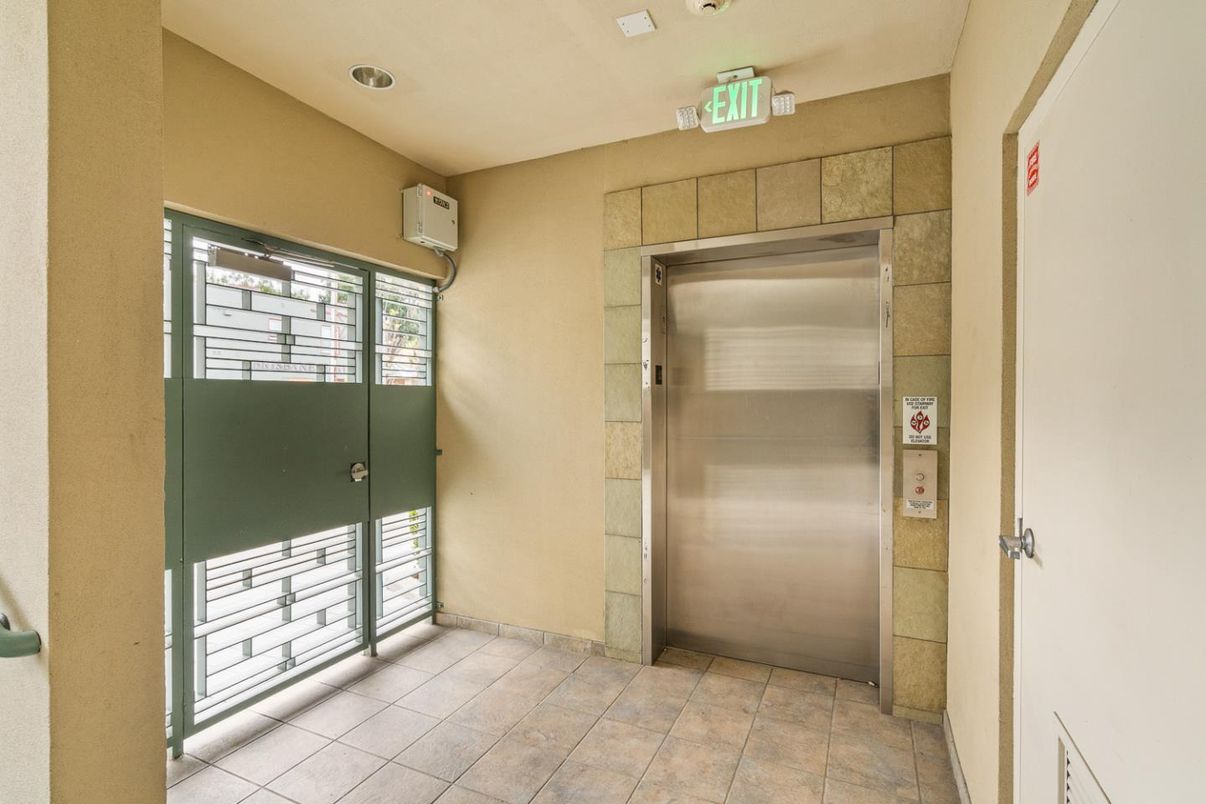 Elevator, Interior, Recessed Lighting