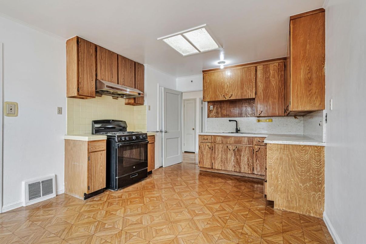 Interior, Kitchen, Wood Texture Flooring