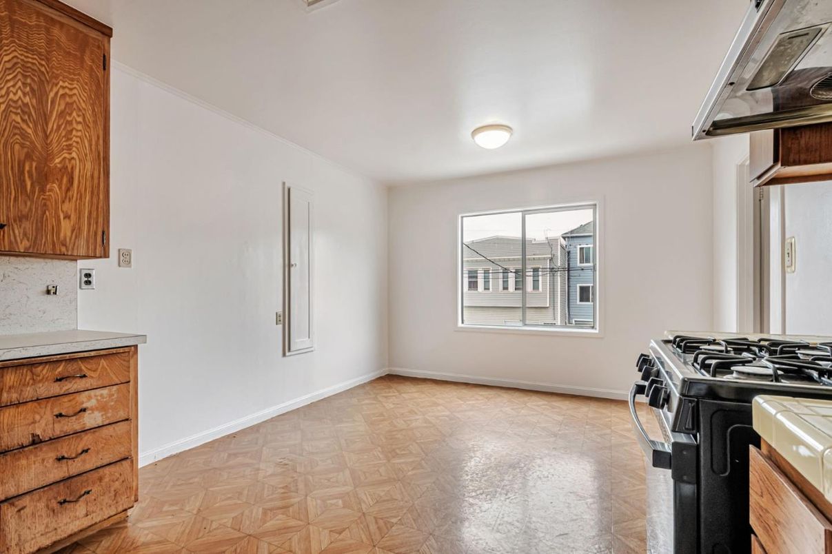 Interior, Kitchen, Tile Countertops