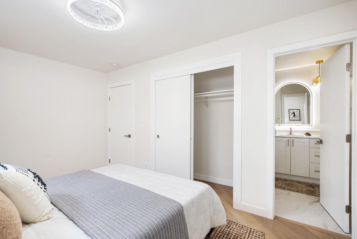 Bedroom, Interior, Marble, Wood Texture Flooring