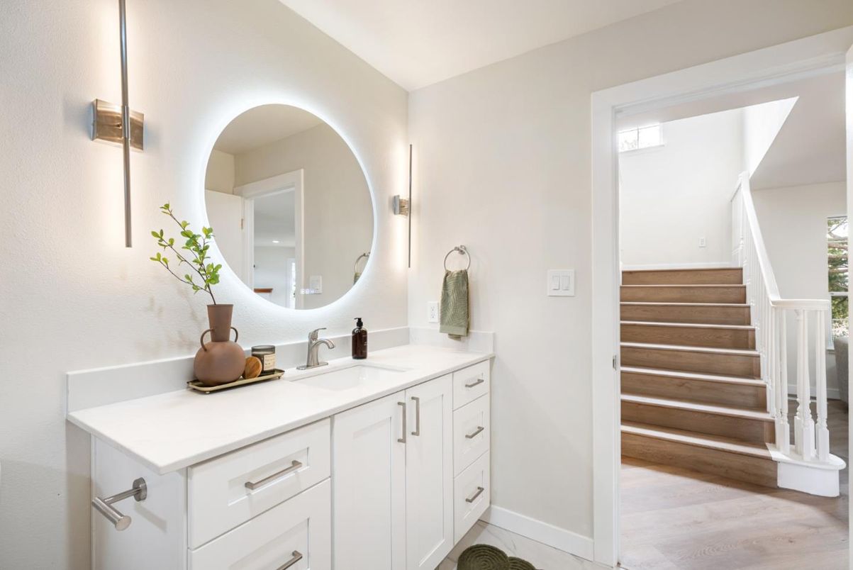 Bathroom, Interior, Wood Texture Flooring