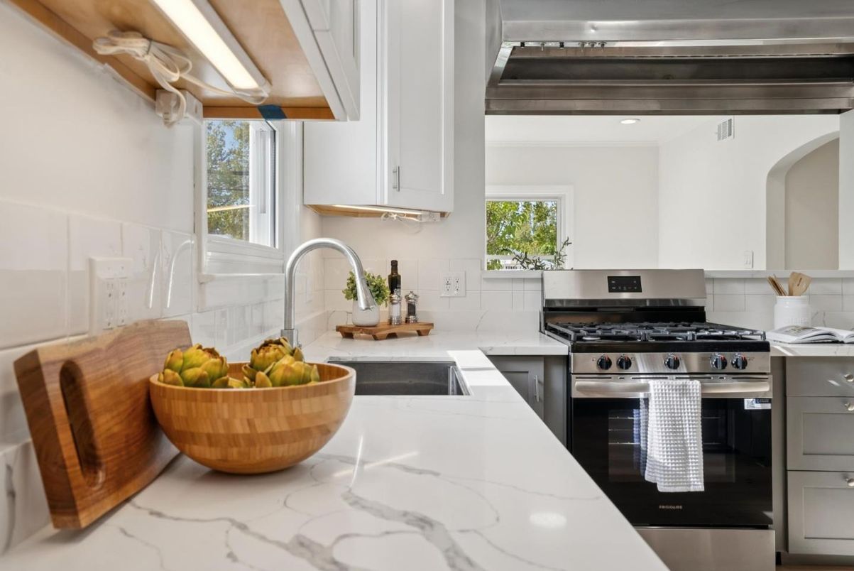 Interior, Kitchen, Stainless Steel Appliances