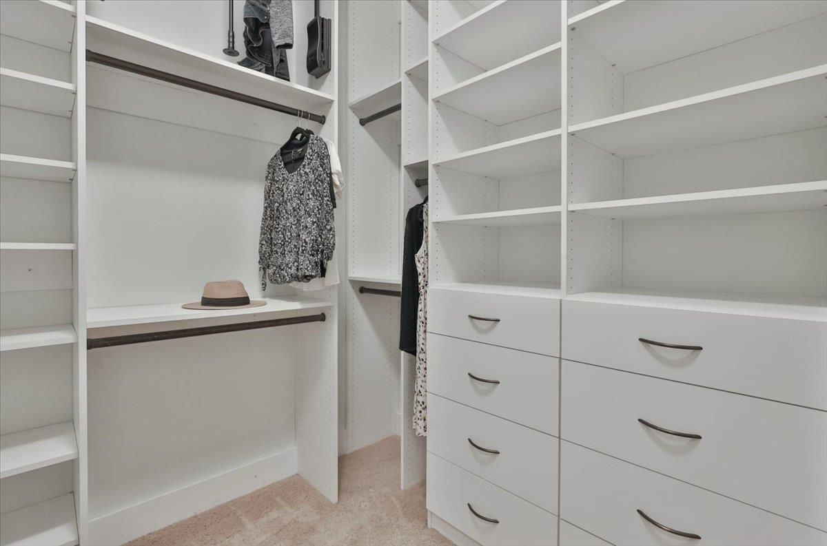 Interior, Walk-in Closets