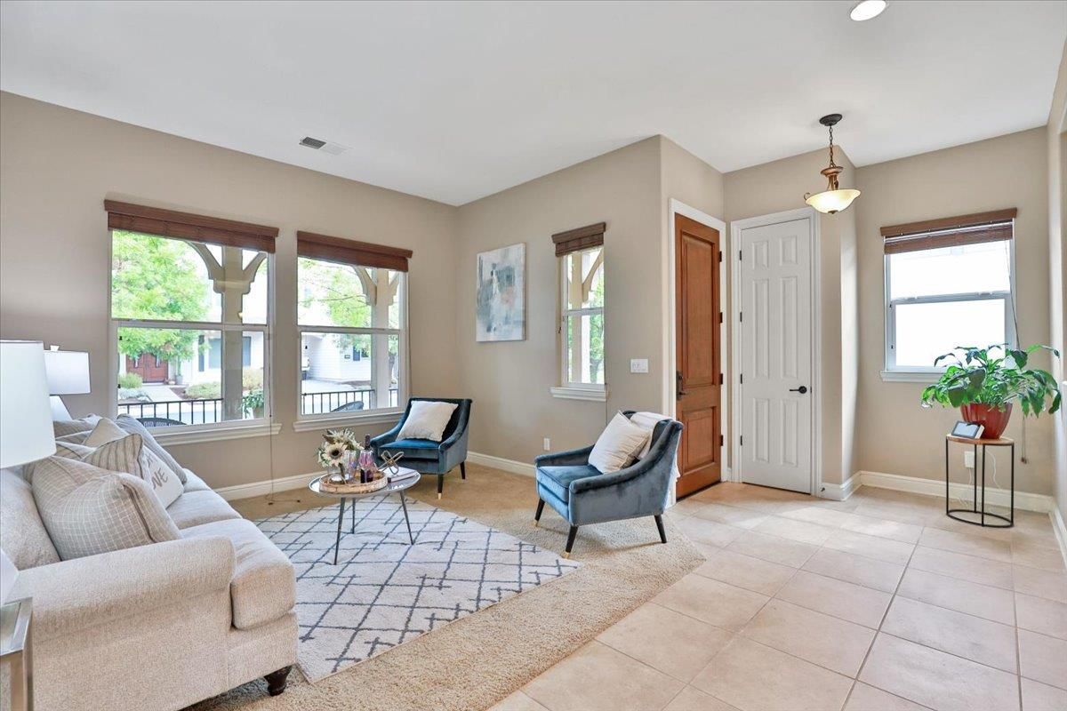 Interior, Living room, Pendant Lights