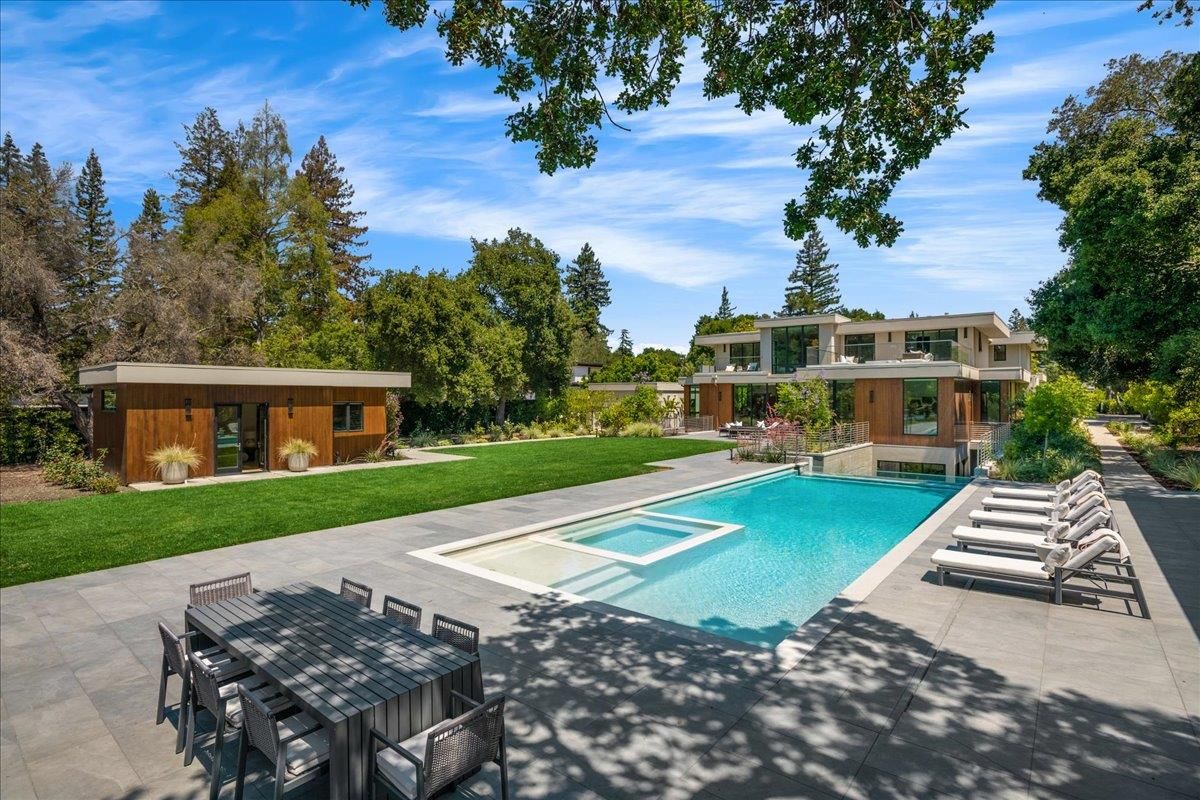 Exterior, Hot Tub, Pool