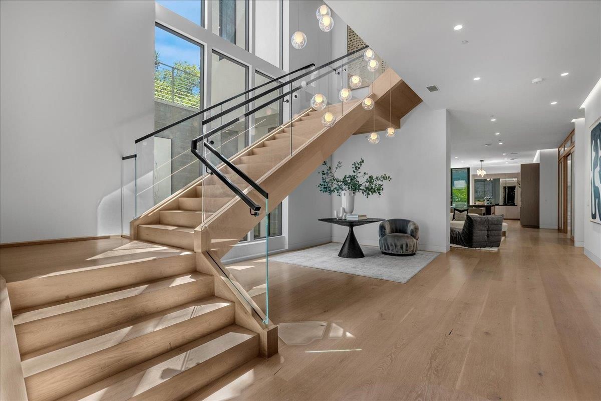 Interior, Pendant Lights, Recessed Lighting, Wood Texture Flooring