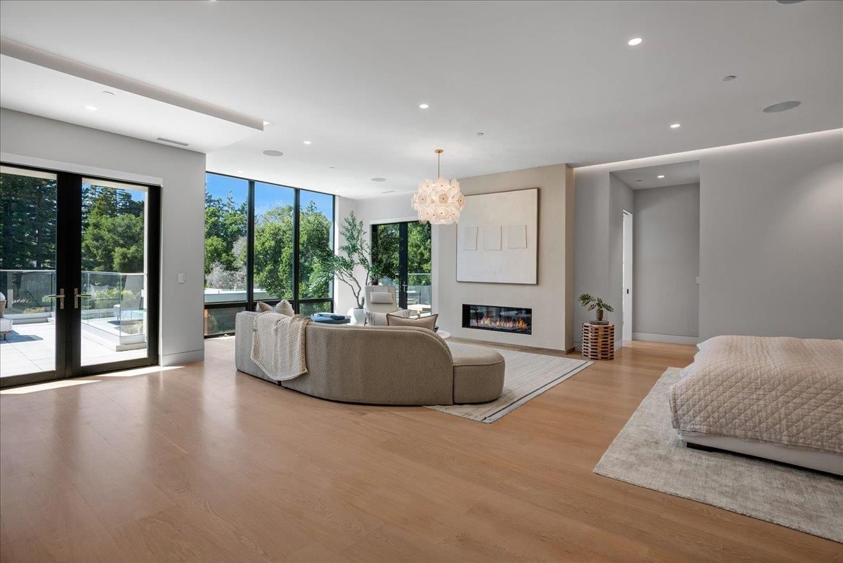 Chandelier, Fireplace, Interior, Living room, Recessed Lighting, Wood Texture Flooring