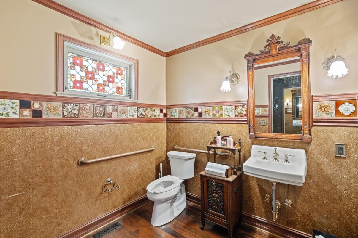 Bathroom, Interior, Wood Texture Flooring