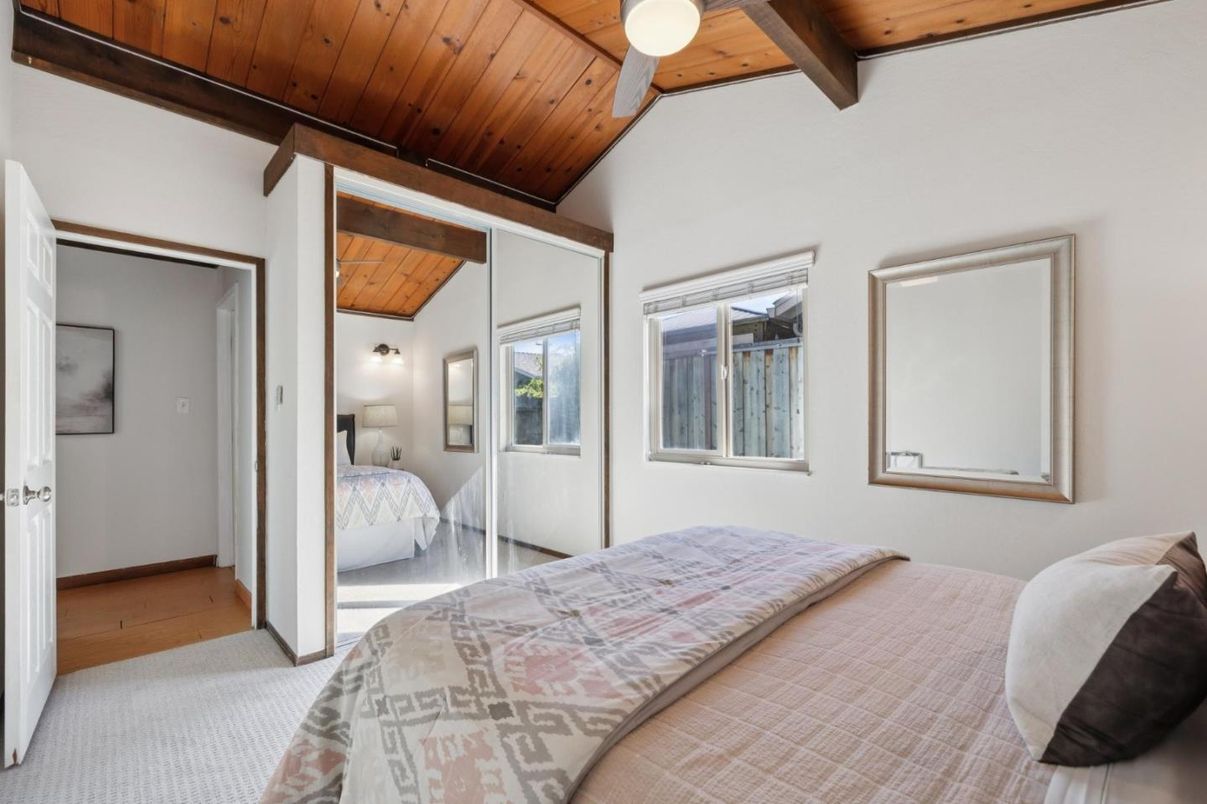 Bedroom, Interior, Wooden Beams, Wooden Ceilings