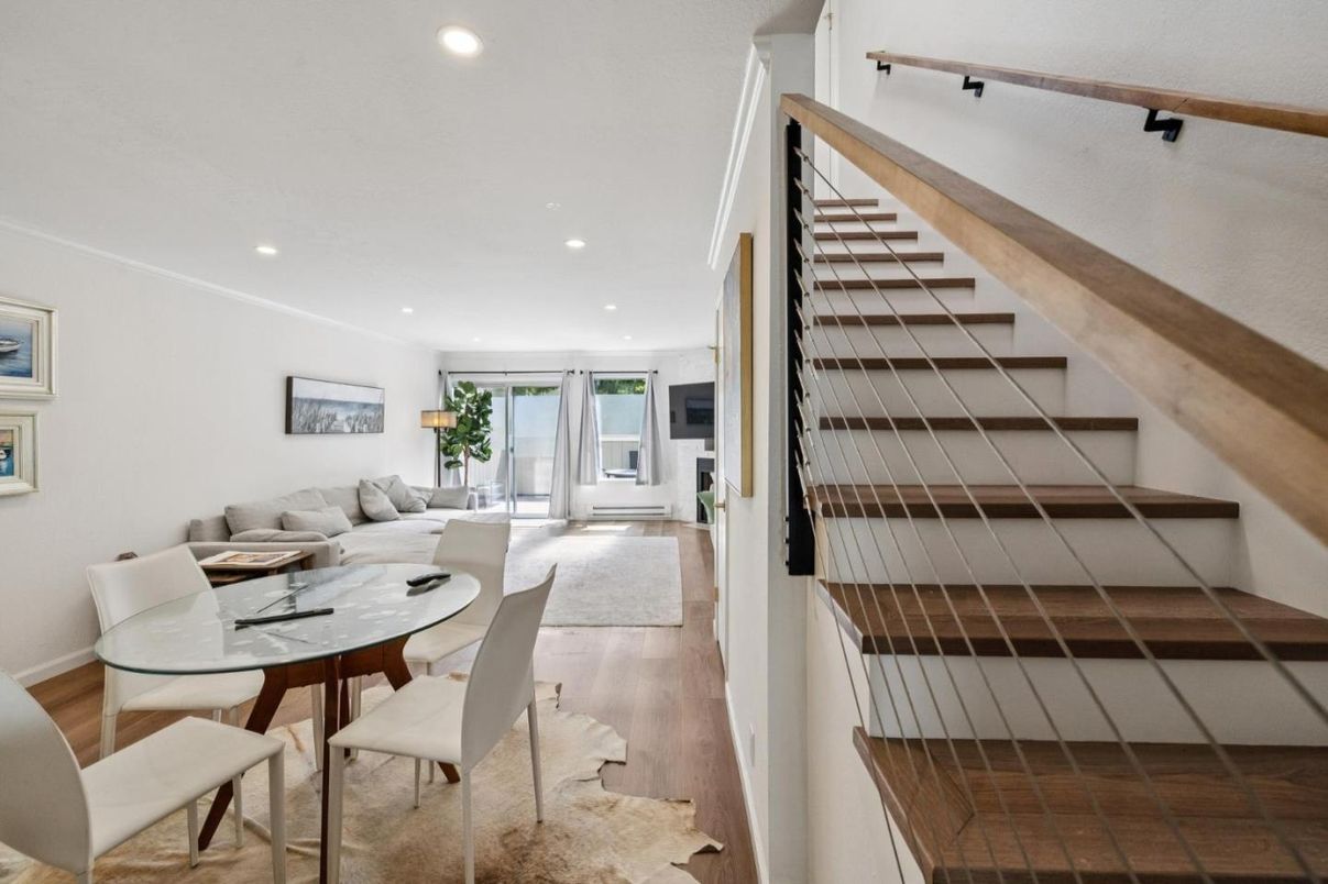 Dining room, Interior, Living room, Recessed Lighting, Wood Texture Flooring