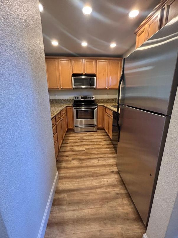 Interior, Kitchen, Recessed Lighting, Stainless Steel Appliances, Wood Texture Flooring