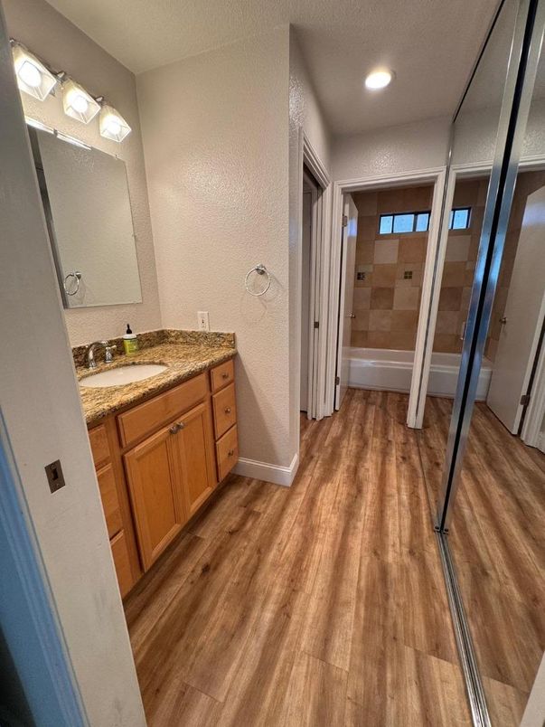 Bathroom, Interior, Recessed Lighting, Wood Texture Flooring