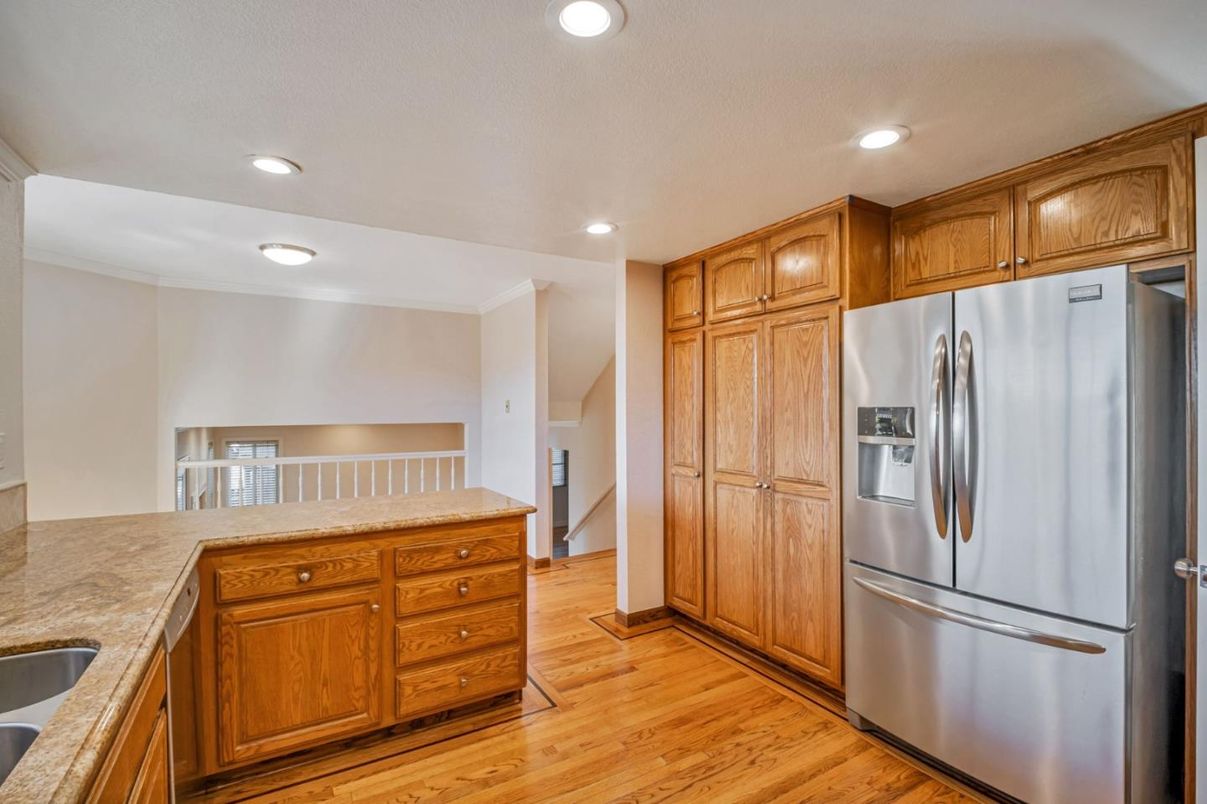 Interior, Kitchen, Recessed Lighting, Wood Texture Flooring