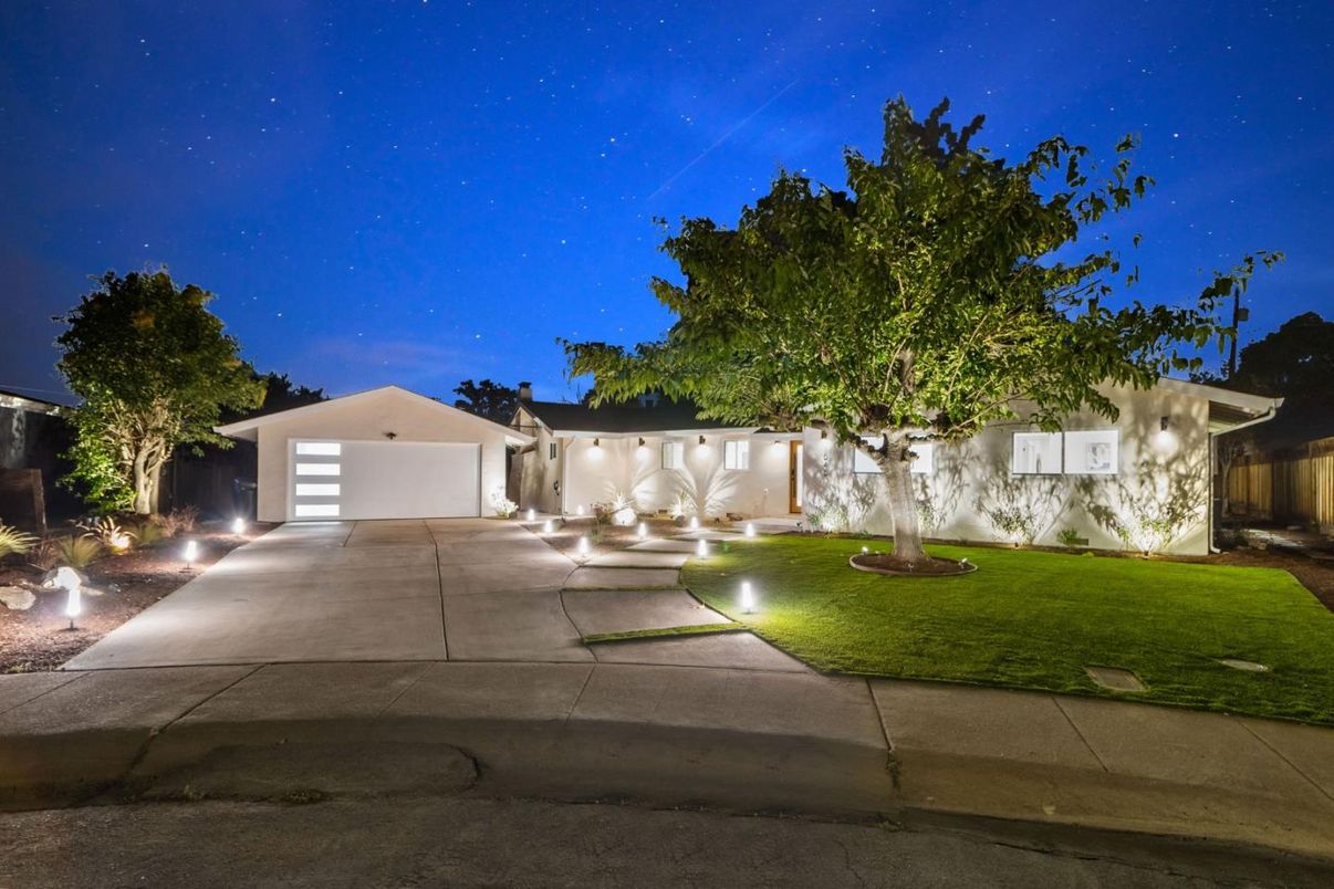 Backyard, Detached Garage, Exterior