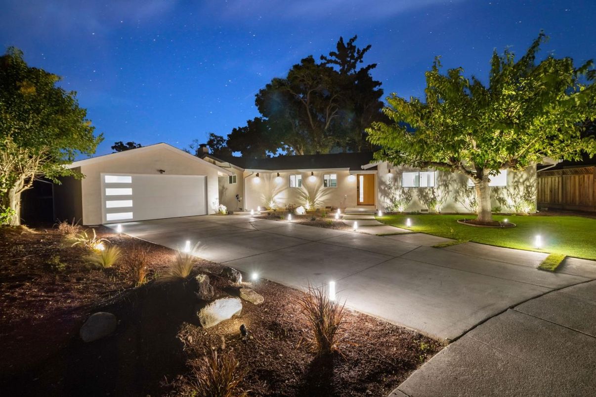 Backyard, Detached Garage, Exterior
