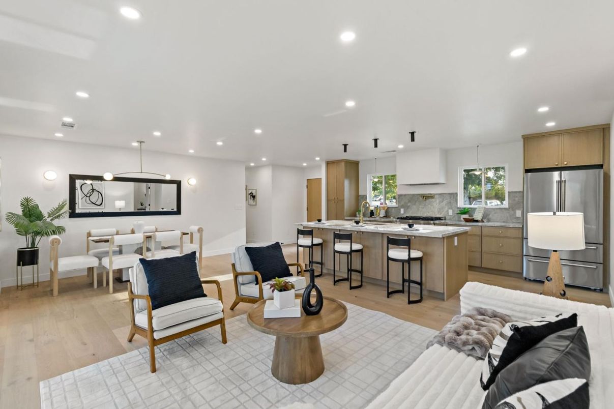 Dining room, Interior, Kitchen, Living room, Pendant Lights, Recessed Lighting, Stainless Steel Appliances, Wood Texture Flooring