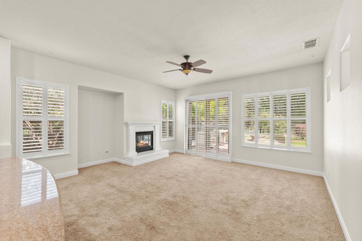 Empty room, Fireplace, Interior
