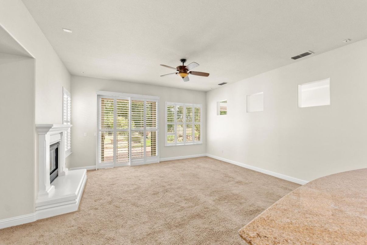 Empty room, Fireplace, Interior