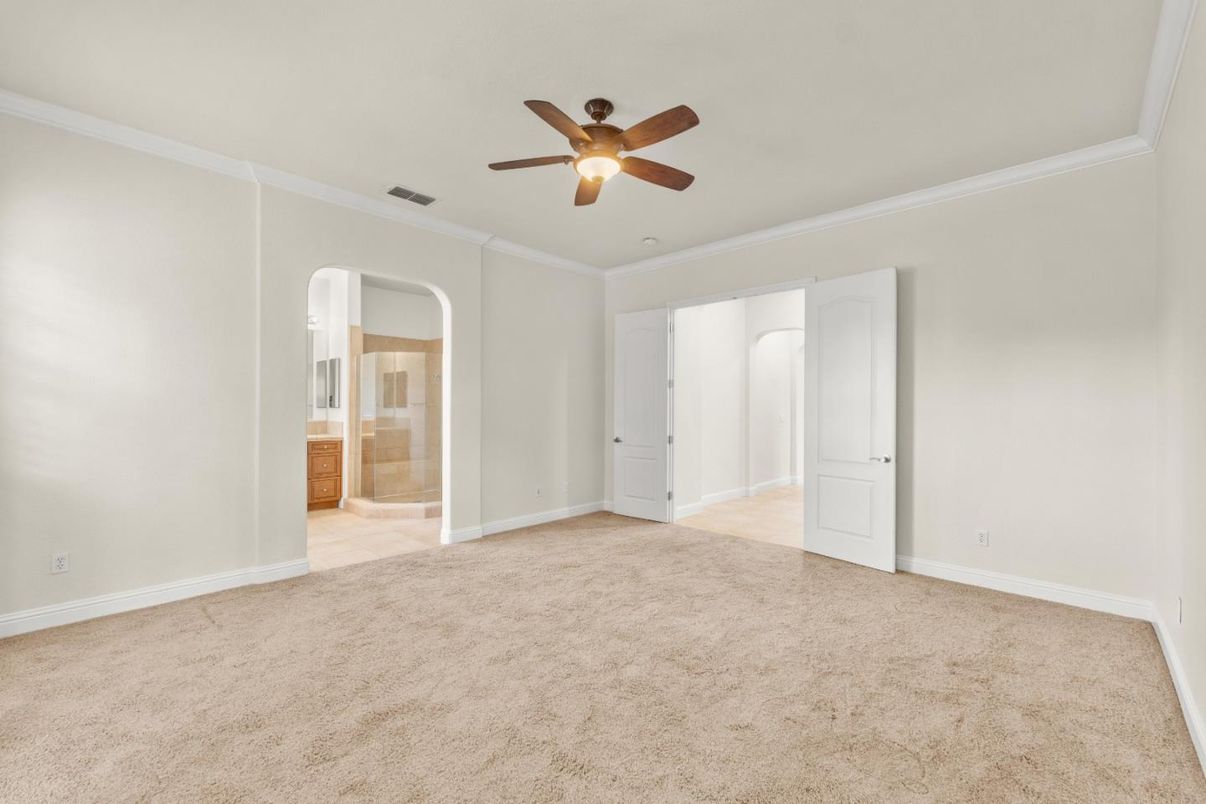 Bathroom, Empty room, Interior