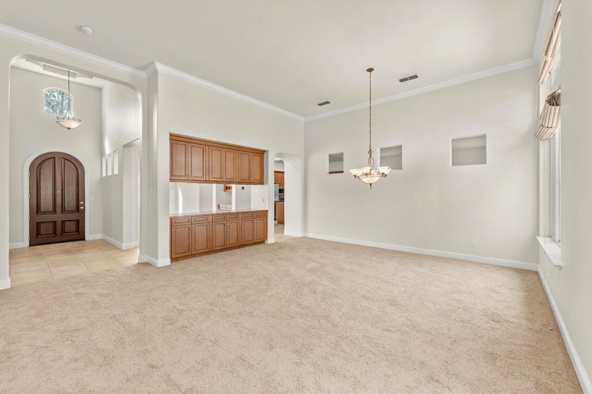 Empty room, Interior, Pendant Lights