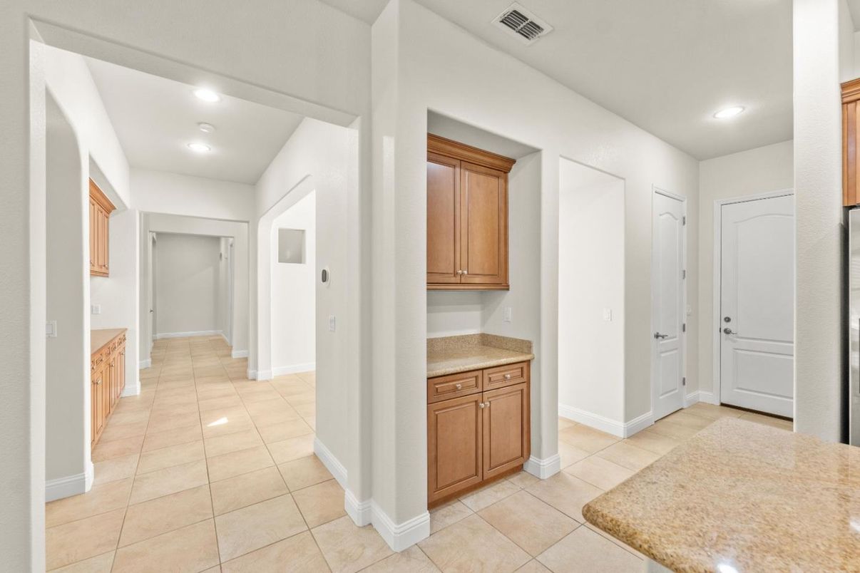 Interior, Recessed Lighting