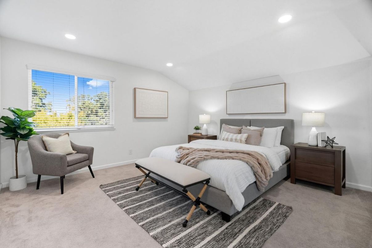 Bedroom, Interior, Recessed Lighting