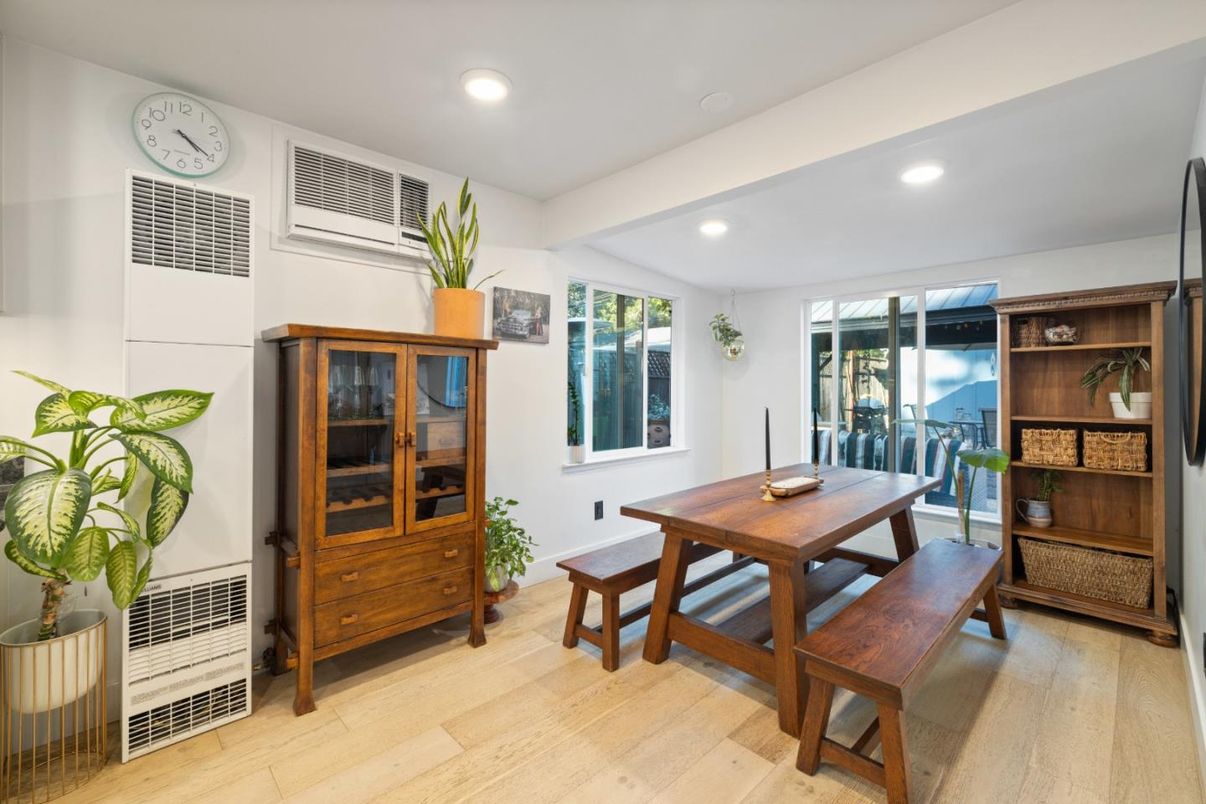 Dining room, Interior, Recessed Lighting, Wood Texture Flooring
