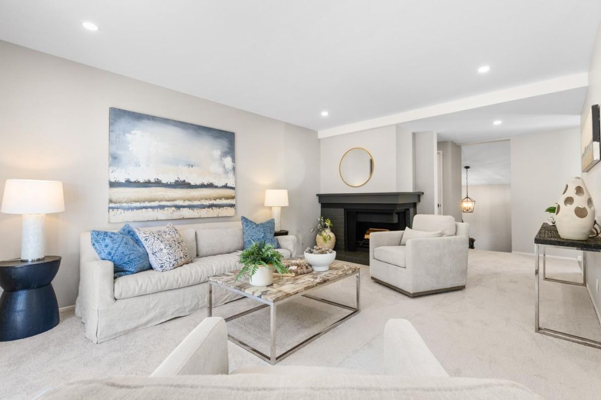 Fireplace, Interior, Living room, Pendant Lights, Recessed Lighting