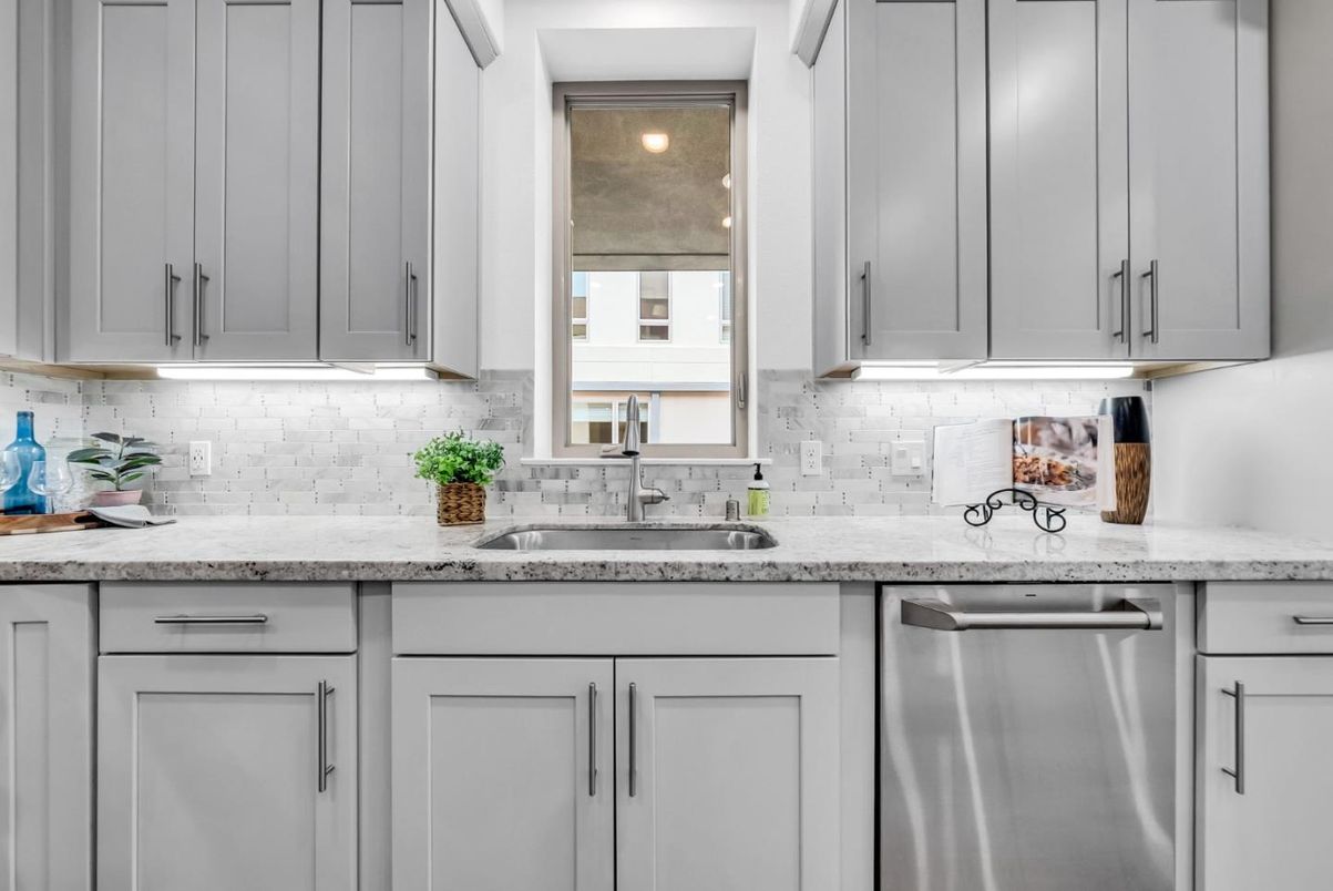 Interior, Kitchen, Stainless Steel Appliances