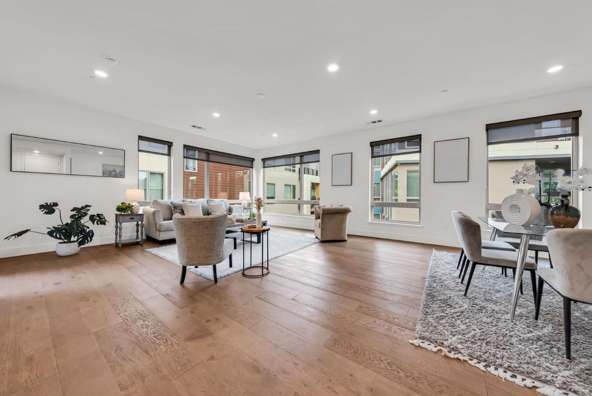 Dining room, Interior, Living room, Recessed Lighting, Wood Texture Flooring