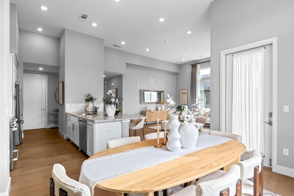 Dining room, Interior, Kitchen, Recessed Lighting, Wood Texture Flooring
