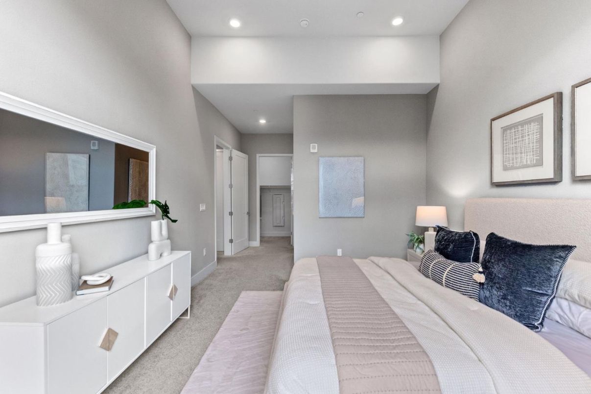 Bedroom, Interior, Recessed Lighting