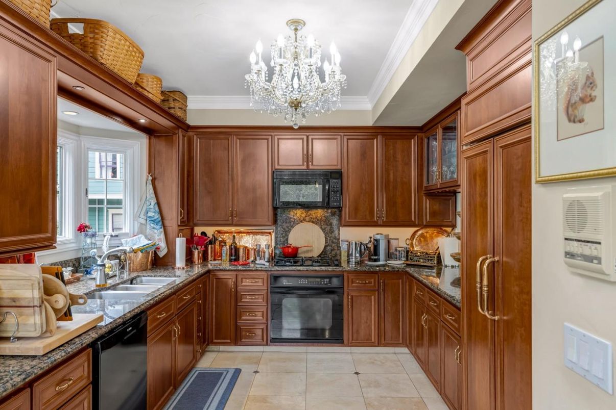 Chandelier, Interior, Kitchen, Recessed Lighting