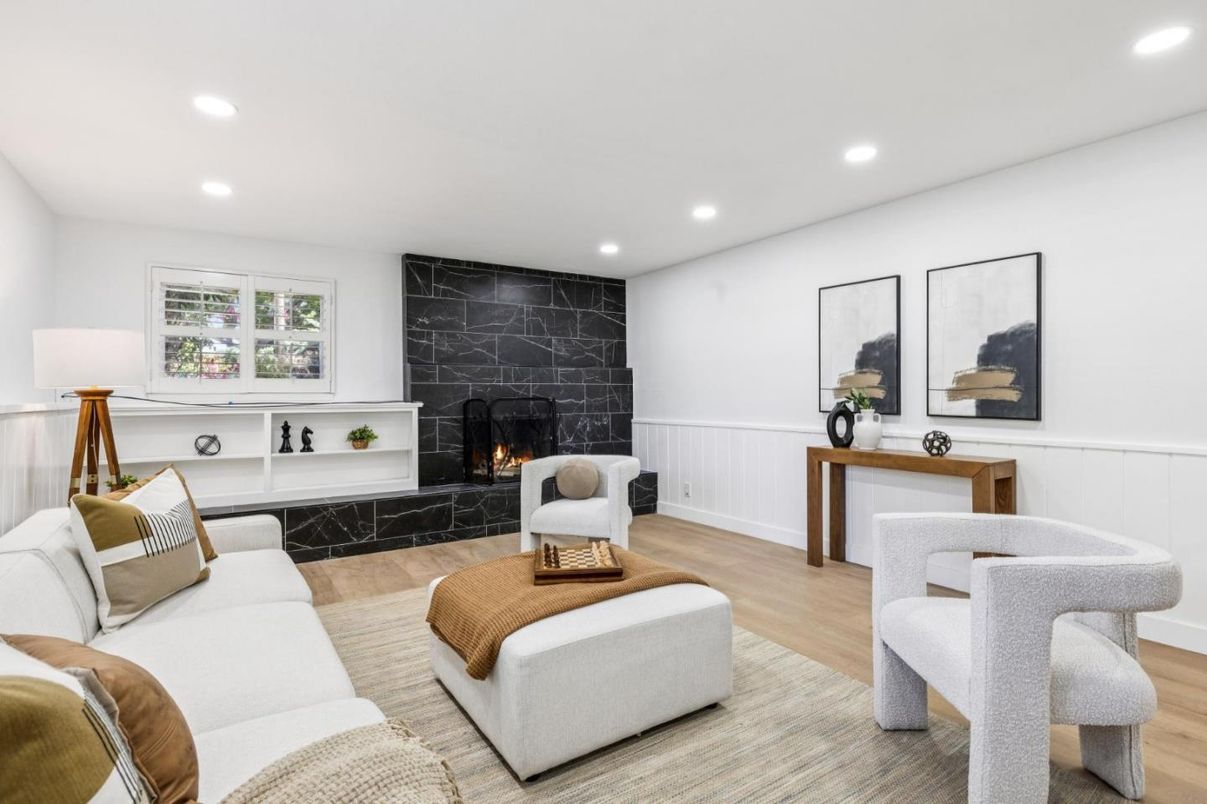 Fireplace, Interior, Living room, Recessed Lighting, Wood Texture Flooring