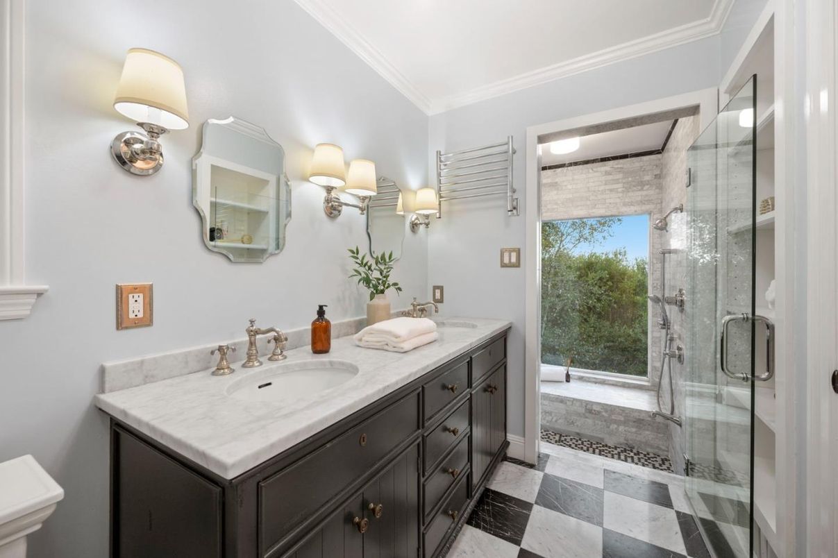 Bathroom, Dual Sink Vanities, Glass Shower, Interior