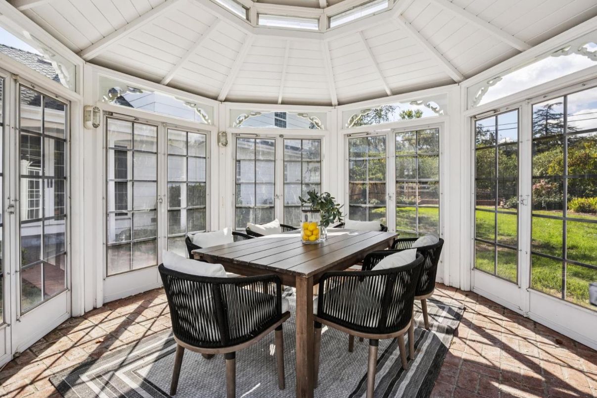Dining room, Interior, Sun Room
