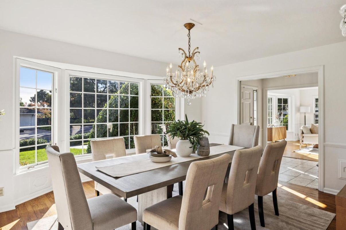 Chandelier, Dining room, Interior, Wood Texture Flooring