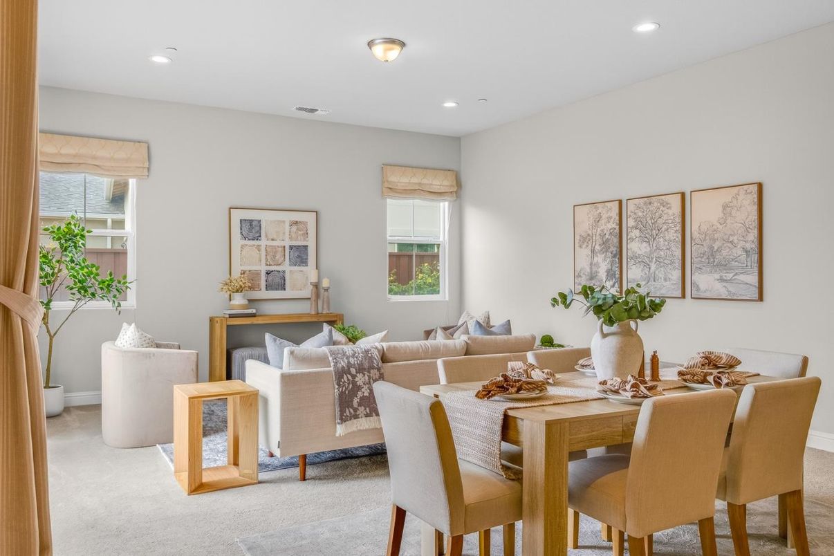 Dining room, Interior, Living room, Recessed Lighting