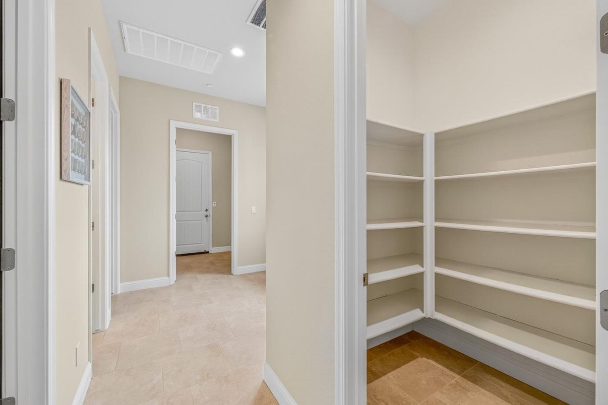 Interior, Recessed Lighting, Walk-in Closets