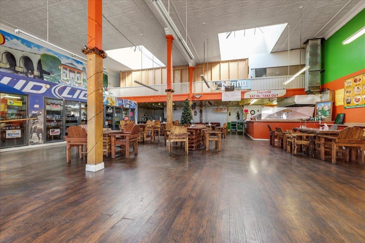 Dining room, Interior, Wood Texture Flooring